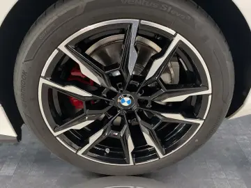 M440i xDrive Gran Coupé Navi Head-Up Kamera