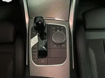 M440i xDrive Gran Coupé Navi Head-Up Kamera