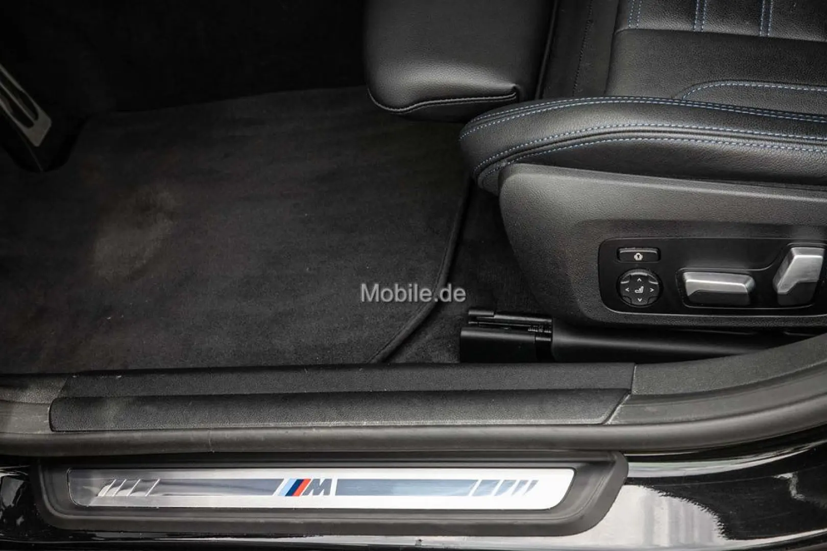 M440i xDrive Gran Coupe Navi HeadUp h/k RKam 19