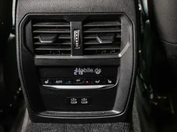M440i xDrive Gran Coupe Navi HeadUp h/k RKam 19