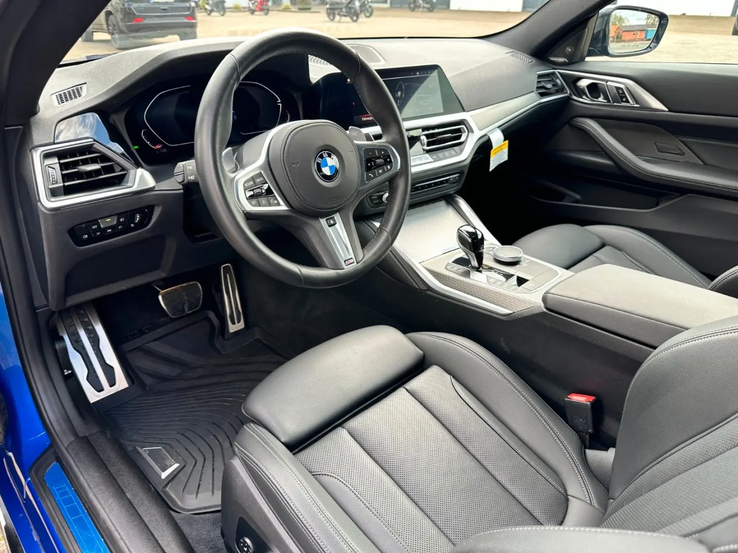 M440i xDrive Coupé Kemera 360° HeadUp KeylessGo