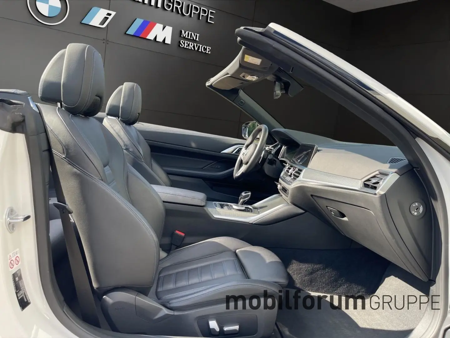 M440i xDrive Cabrio M-Sport LenkradHZG 19 Zoll