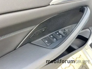M440i xDrive Cabrio M-Sport LenkradHZG 19 Zoll