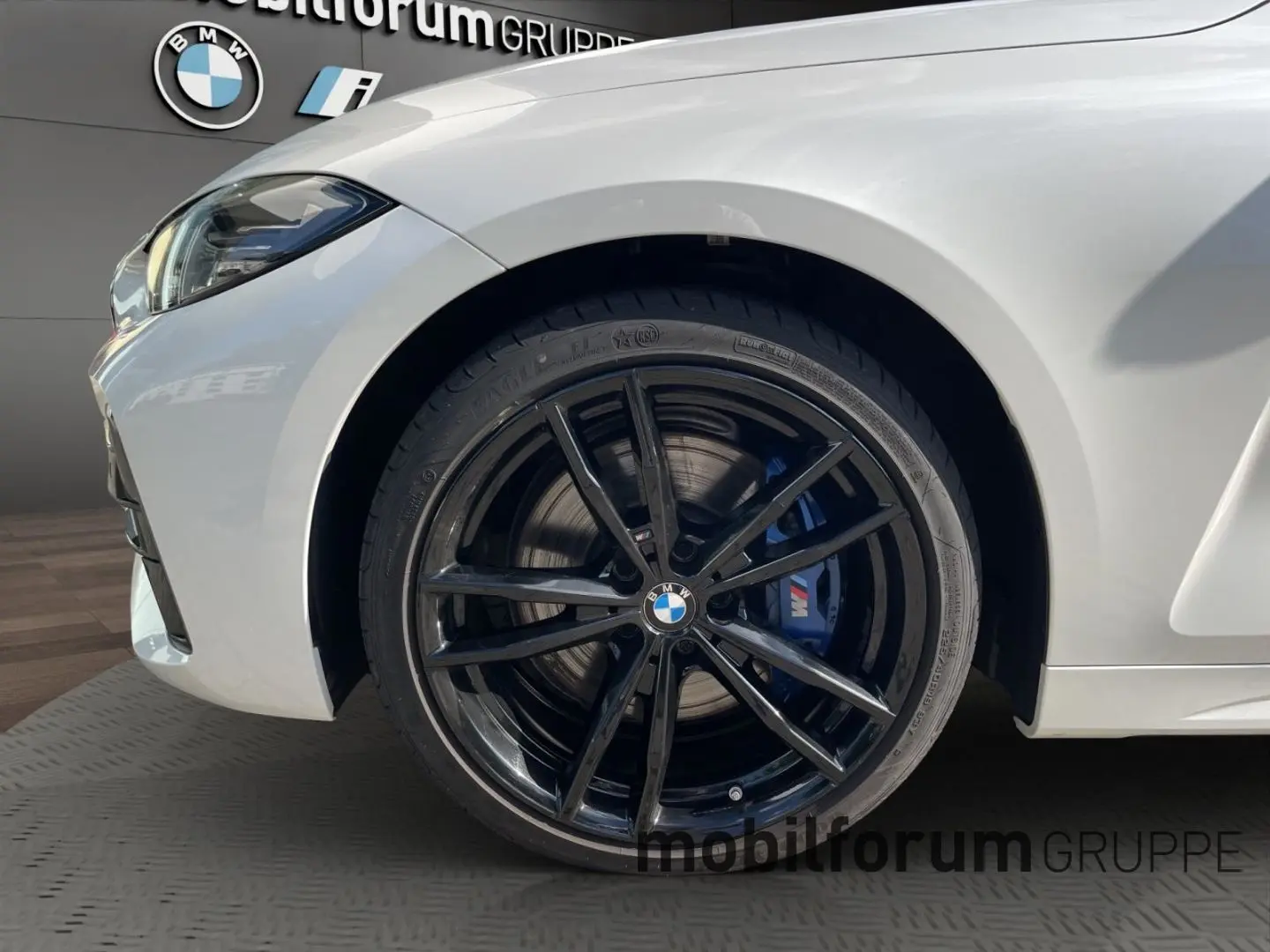 M440i xDrive Cabrio M-Sport LenkradHZG 19 Zoll