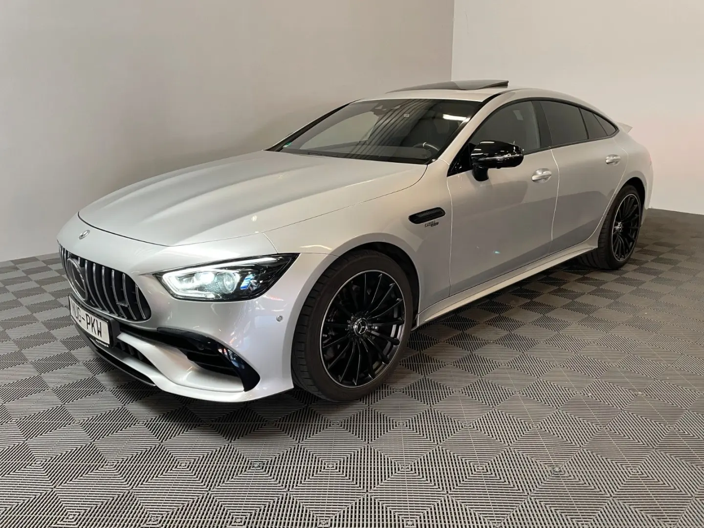 AMG GT53 4M+*ACC-360-Carbon-Klappe-Burm*