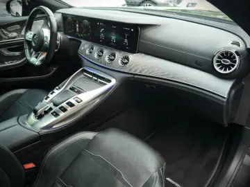 AMG GT 53 4Matic+ MULTIBEAM KAM BURME PANO DIST+