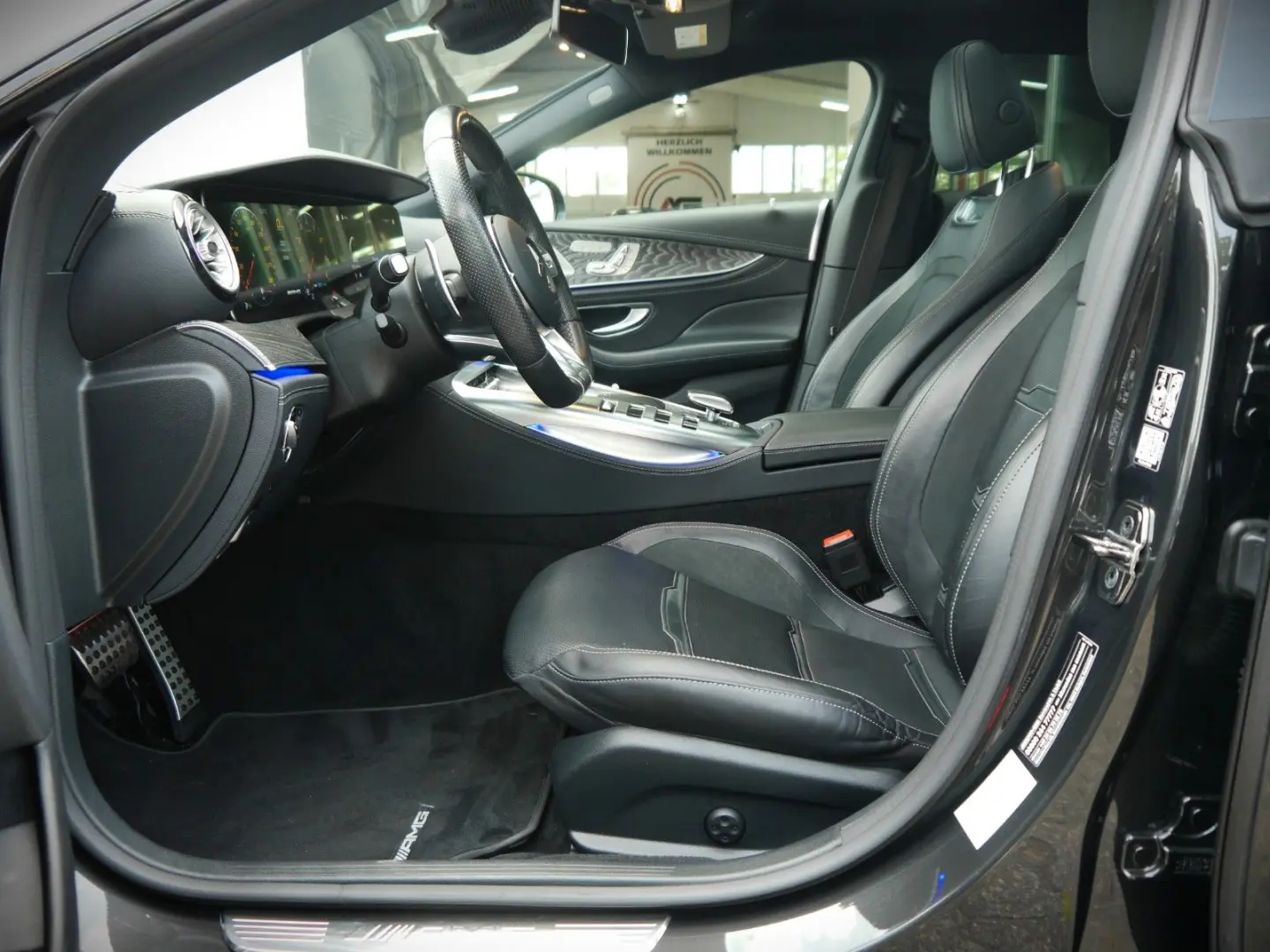 AMG GT 53 4Matic+ MULTIBEAM KAM BURME PANO DIST+