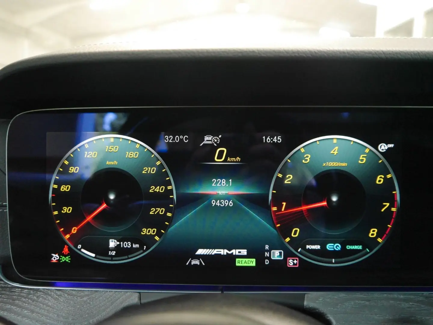 AMG GT 53 4Matic+ MULTIBEAM KAM BURME PANO DIST+