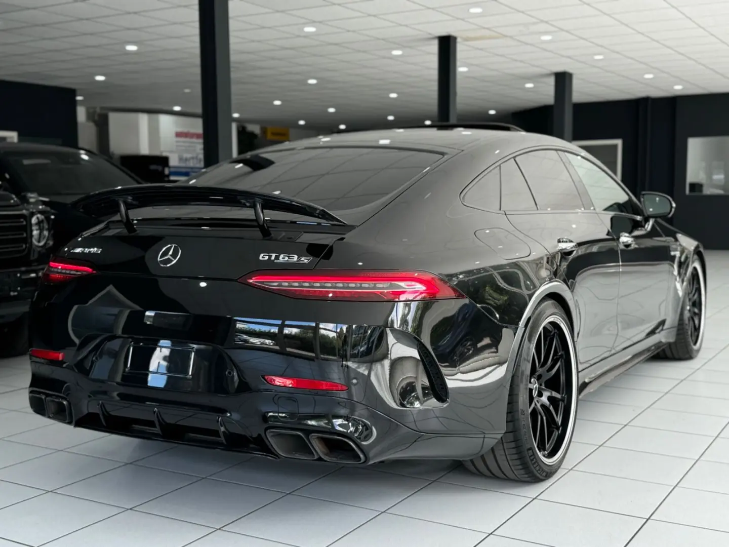 AMG GT 63 4M *BURM*360CAM*NIGHT*S-DACH*21Z*