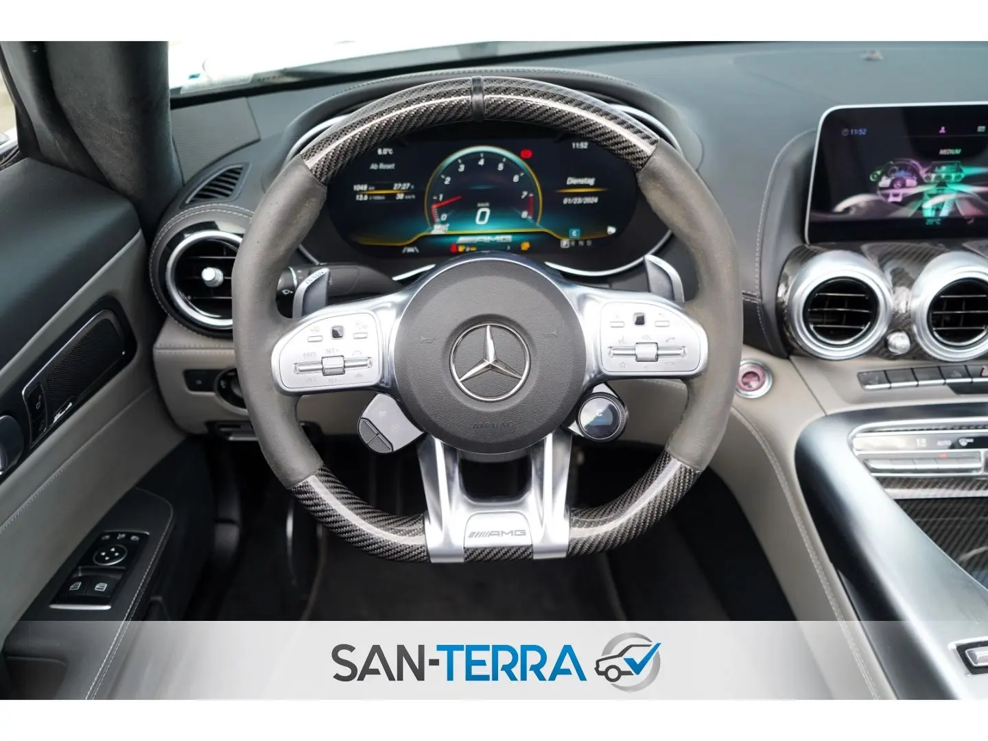 AMG GT ROADSTER PERFORMANCE EXKLUSIV DESIGNO CAR