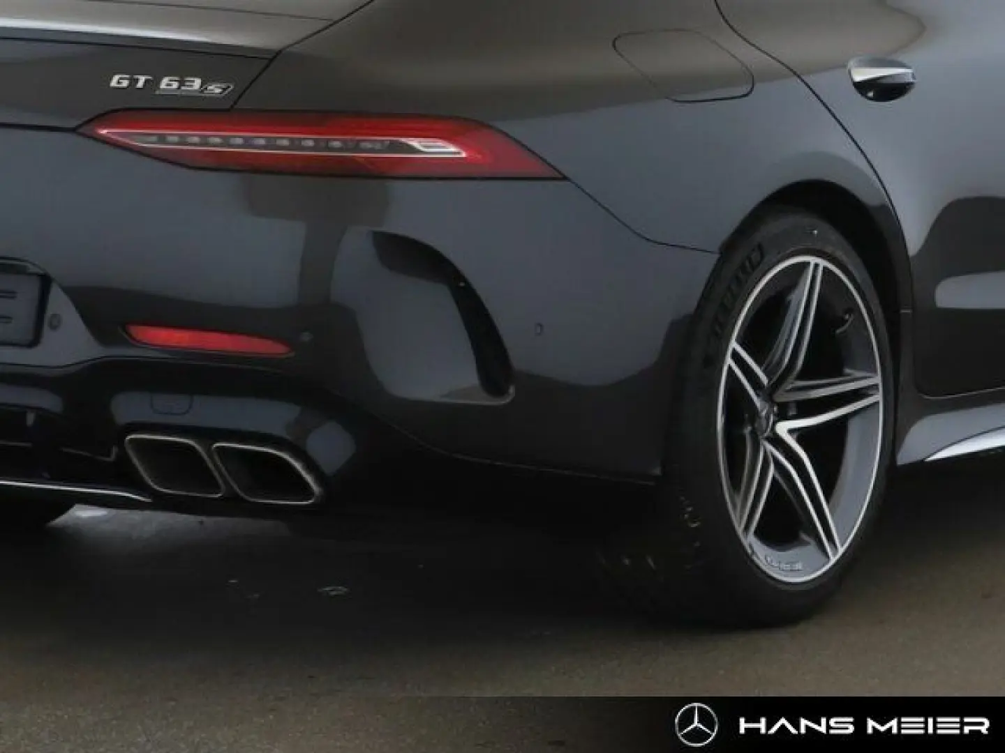 Mercedes-AMG GT 63 S 4M+ Schiebedach Memory 360°