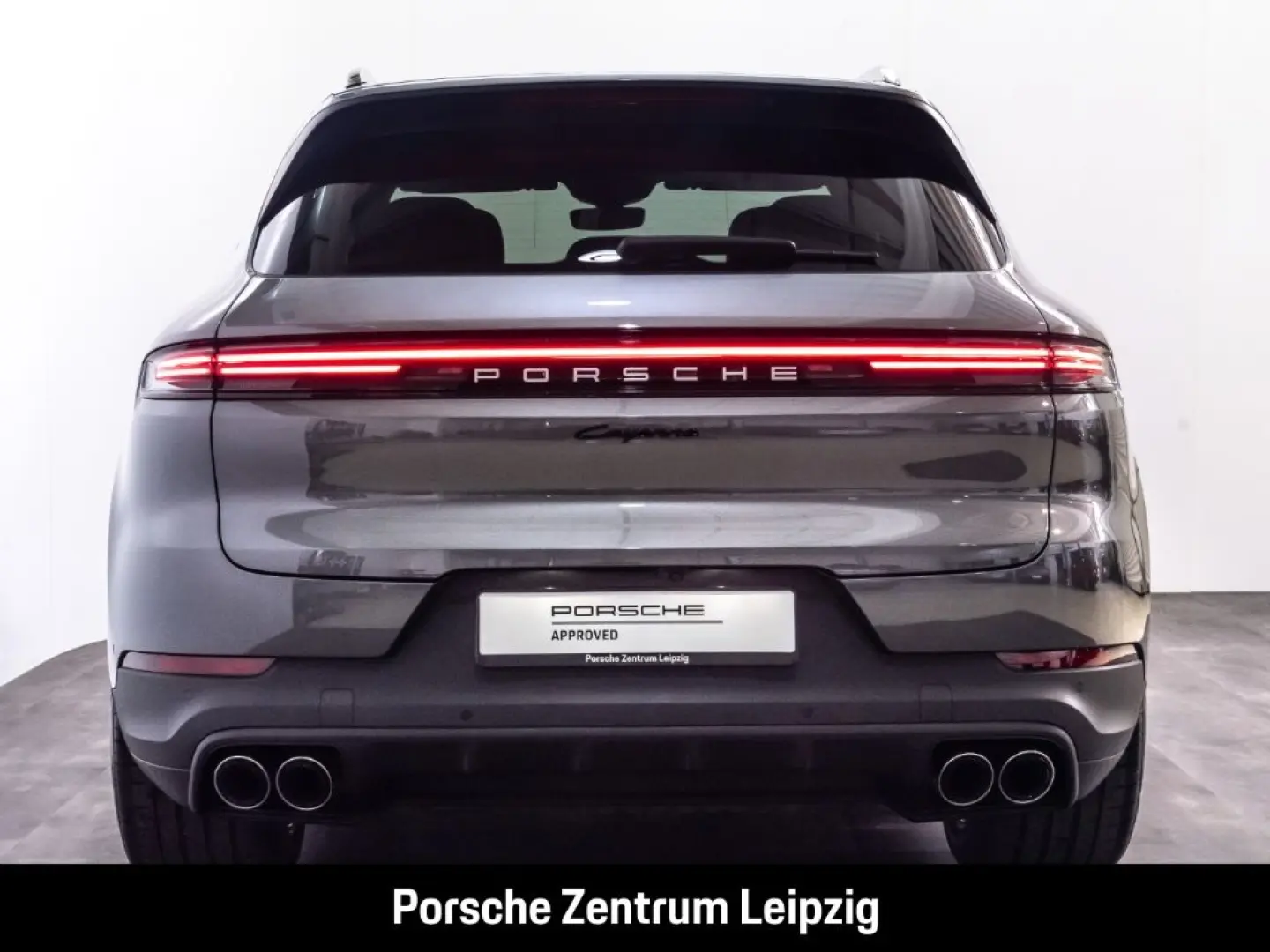 Cayenne E-Hybrid Sportabgas HeadUp Massage ACC