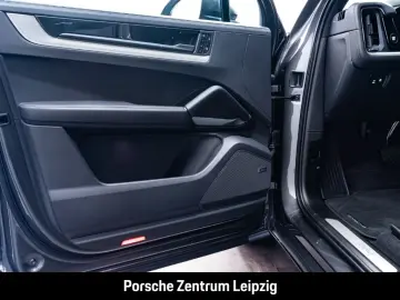 Cayenne E-Hybrid Sportabgas HeadUp Massage ACC