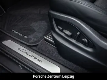 Cayenne E-Hybrid Sportabgas HeadUp Massage ACC