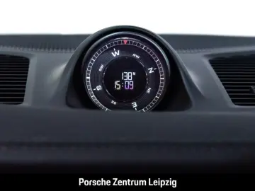 Cayenne E-Hybrid Sportabgas HeadUp Massage ACC