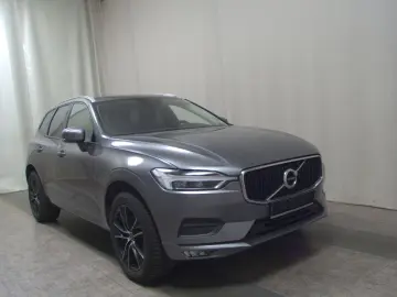 Volvo XC60 D4 Momentum Navi LED Harman-Kardon
