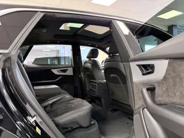 Q8 50 TDI Quattro *S-Line*PanSD*ACC*AHK*