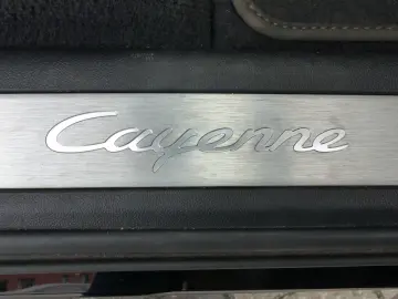 Cayenne 3.0 Pano el.AHK 21Zoll PDLS Luftfederung
