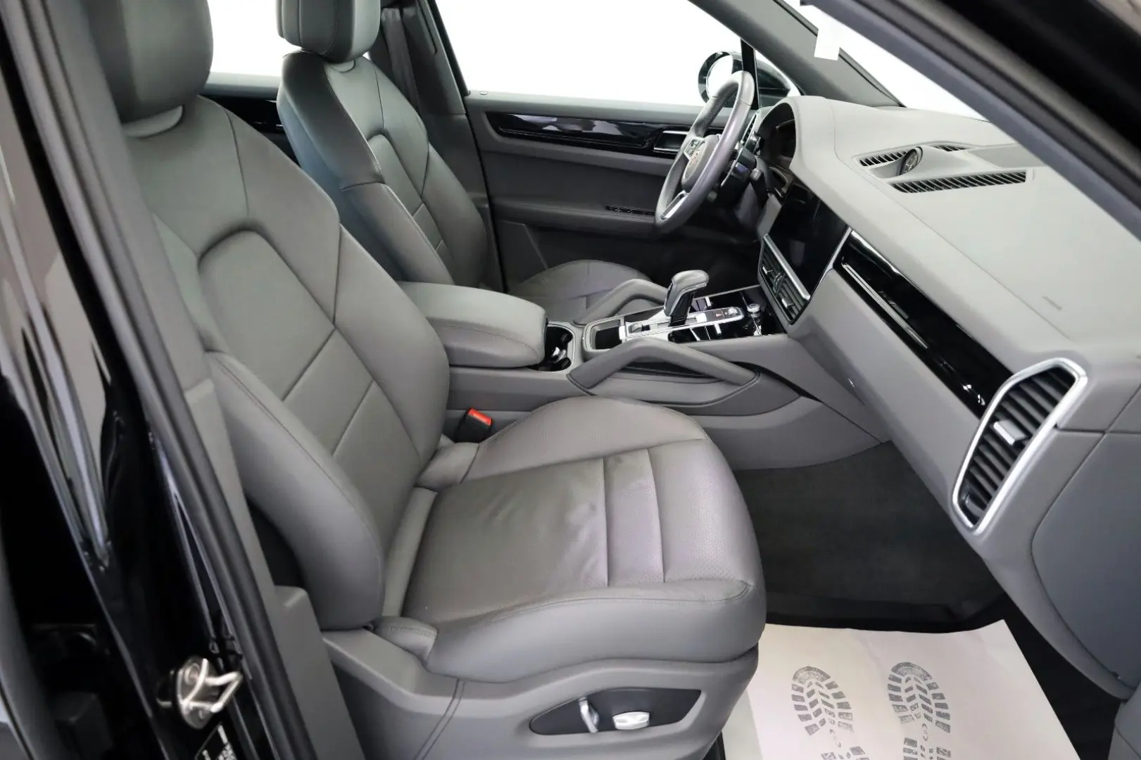 Cayenne E-Hybrid,Leder,Navi,LED,SH,360Kame SR+WR