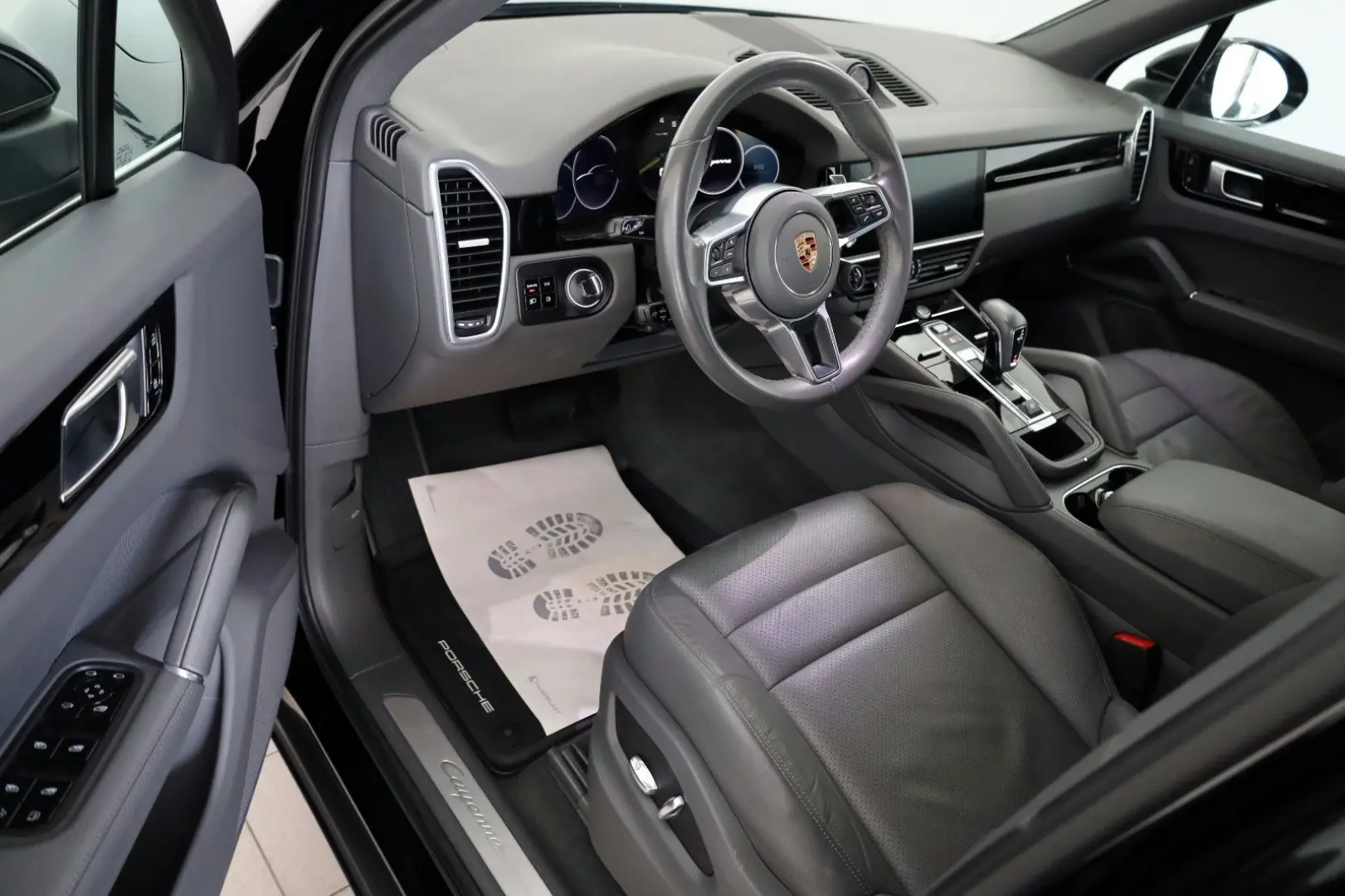 Cayenne E-Hybrid,Leder,Navi,LED,SH,360Kame SR+WR