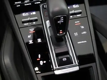 Cayenne E-Hybrid,Leder,Navi,LED,SH,360Kame SR+WR