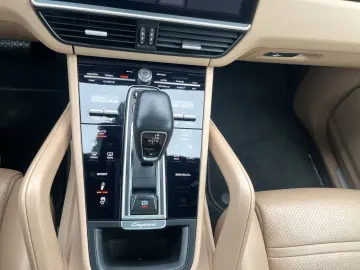 Cayenne LED AHK DAB+