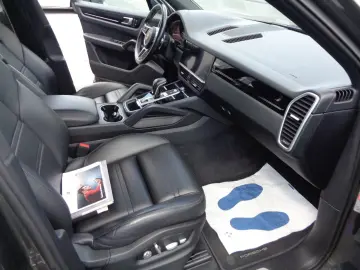 Cayenne  3.0 2.HD*PANO*HEADUP*MATRIX*LUFT*21ZOLL