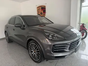 Cayenne S-MEGA AUSSTATTUNG- InnoDriv
