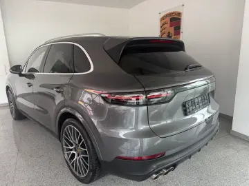 Cayenne S-MEGA AUSSTATTUNG- InnoDriv