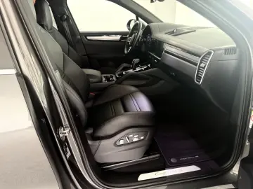 Cayenne S-MEGA AUSSTATTUNG- InnoDriv