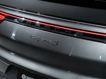 Cayenne S Coupe*Panorama*21