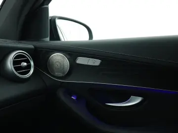 GLC 300 e 4M *LED*PDC*Kamera*Night*Burmester*DAB