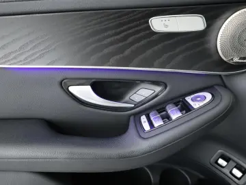 GLC 300 e 4M *LED*PDC*Kamera*Night*Burmester*DAB