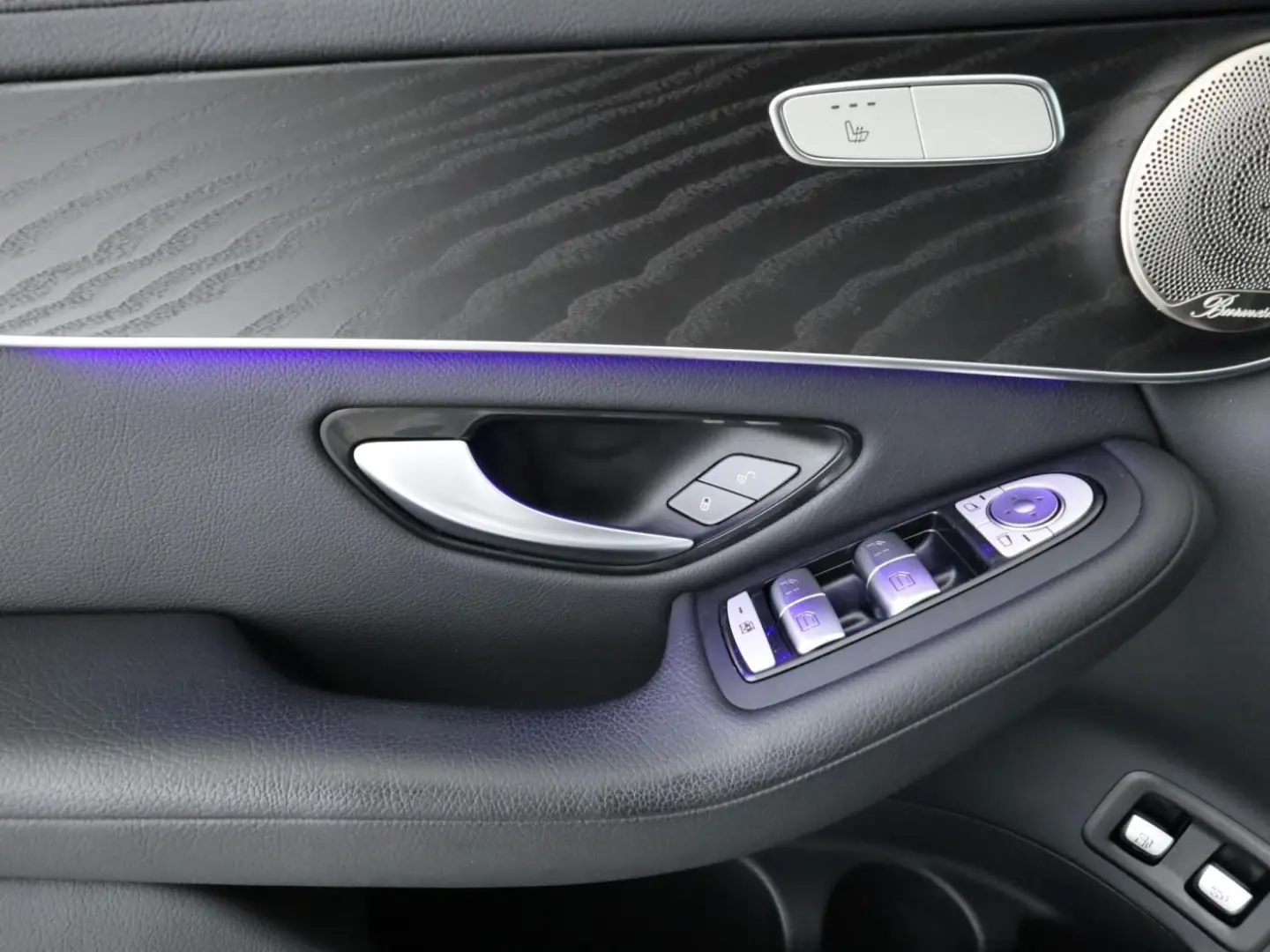 GLC 300 e 4M *LED*PDC*Kamera*Night*Burmester*DAB