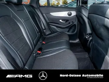 GLC 300 e 4M KAMERA NAVI TEMPOMAT LED AHK SHZ