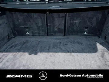 GLC 300 e 4M KAMERA NAVI TEMPOMAT LED AHK SHZ
