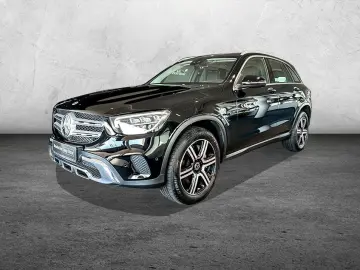 GLC 300 e 4M CHROM LED PANO MBUX THERMATIC
