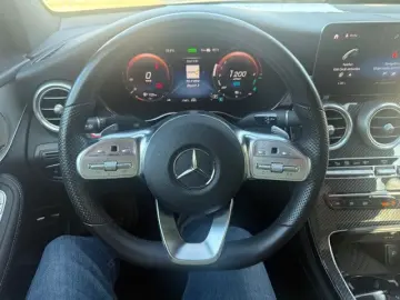 GLC 300 e 4MATIC Coupé Aut. AMG LED dig.Display