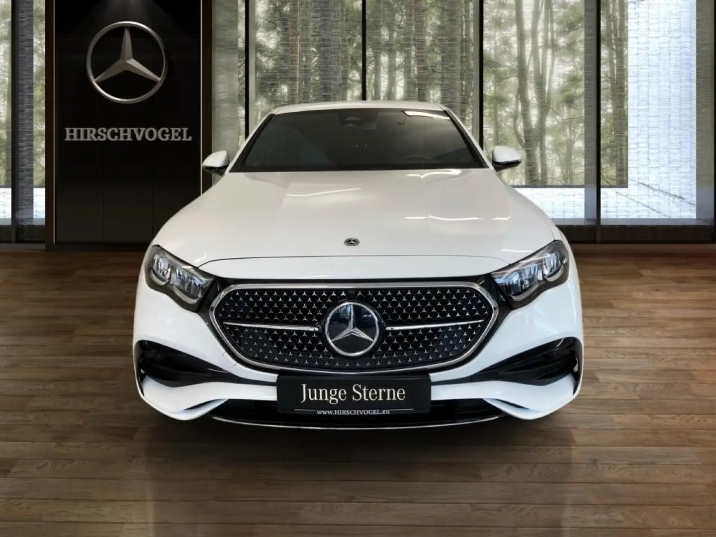 E 220 d AMG-Line+DISTRO+KEYLESS+MBUX Superscreen