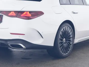 E 220 d AMG-Sport/Super/Pano/Stdhz/Night/20'