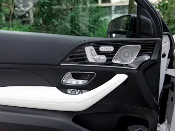 Mercedes Benz GLE Coupe 2024