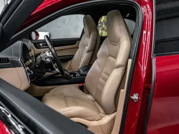 Cayenne Coupe GTS WARRANTY/PDLS/360/VENT/PPF