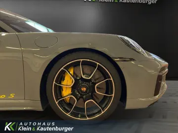 911 TURBO S +CARBON+LIFT+BURMESTER +CHRONO+ABGAS