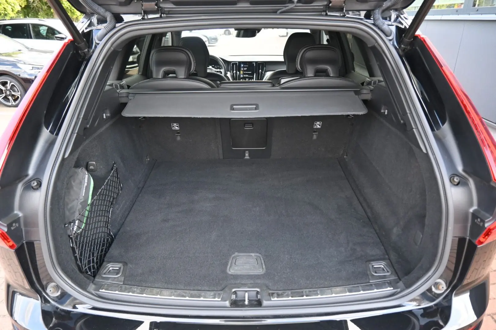 XC60 T4 Autom. R-Design*STDHZG*H&K*BLIS