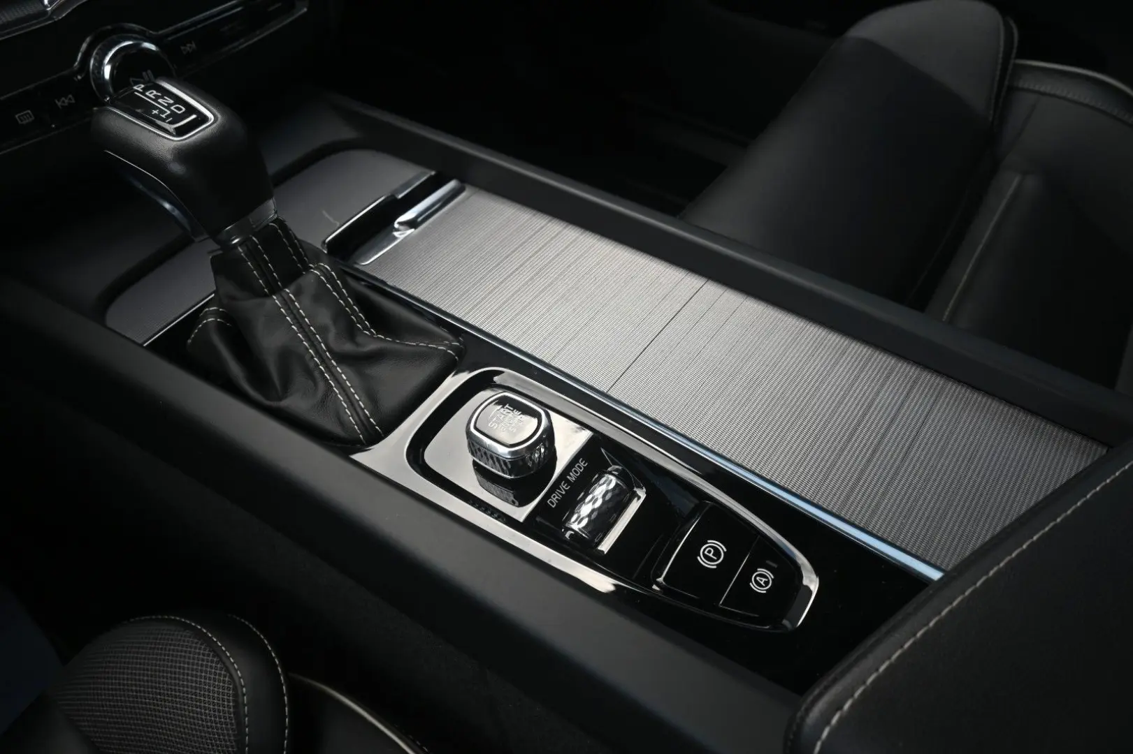 XC60 T4 Autom. R-Design*STDHZG*H&K*BLIS