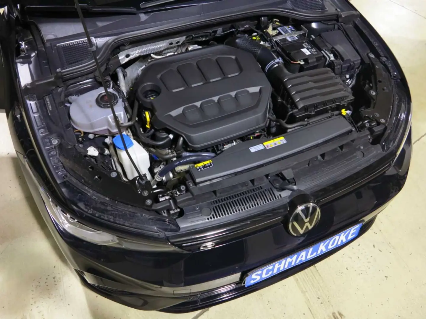 Golf VIII R 2.0 TSI OPF 4Mot DSG7 Leder eSAD Nav