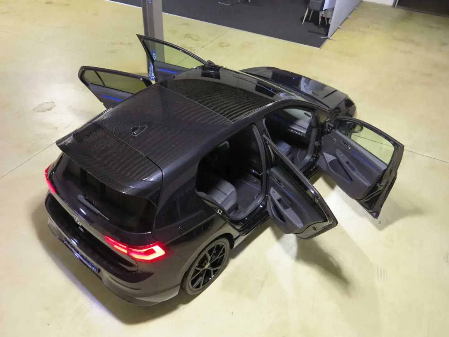 Golf VIII R 2.0 TSI OPF 4Mot DSG7 Leder eSAD Nav