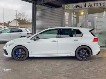 Golf VIII R Perf. 2.0 TSI DSG LEDER/PANO/DCC/HK
