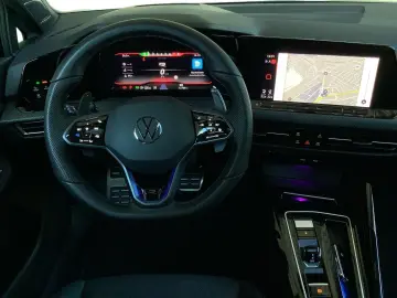Golf VIII 2.0 TSI DSG R 4M. ACC R-Performance