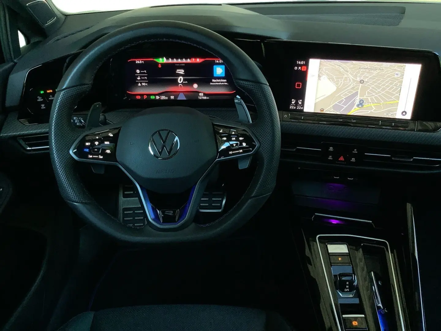 Golf VIII 2.0 TSI DSG R 4M. ACC R-Performance